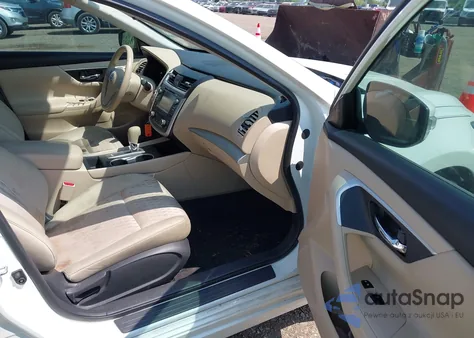 2016 Nissan Altima 2.5 Sv из США, поврежденный, VIN 1N4AL3AP6GC226292